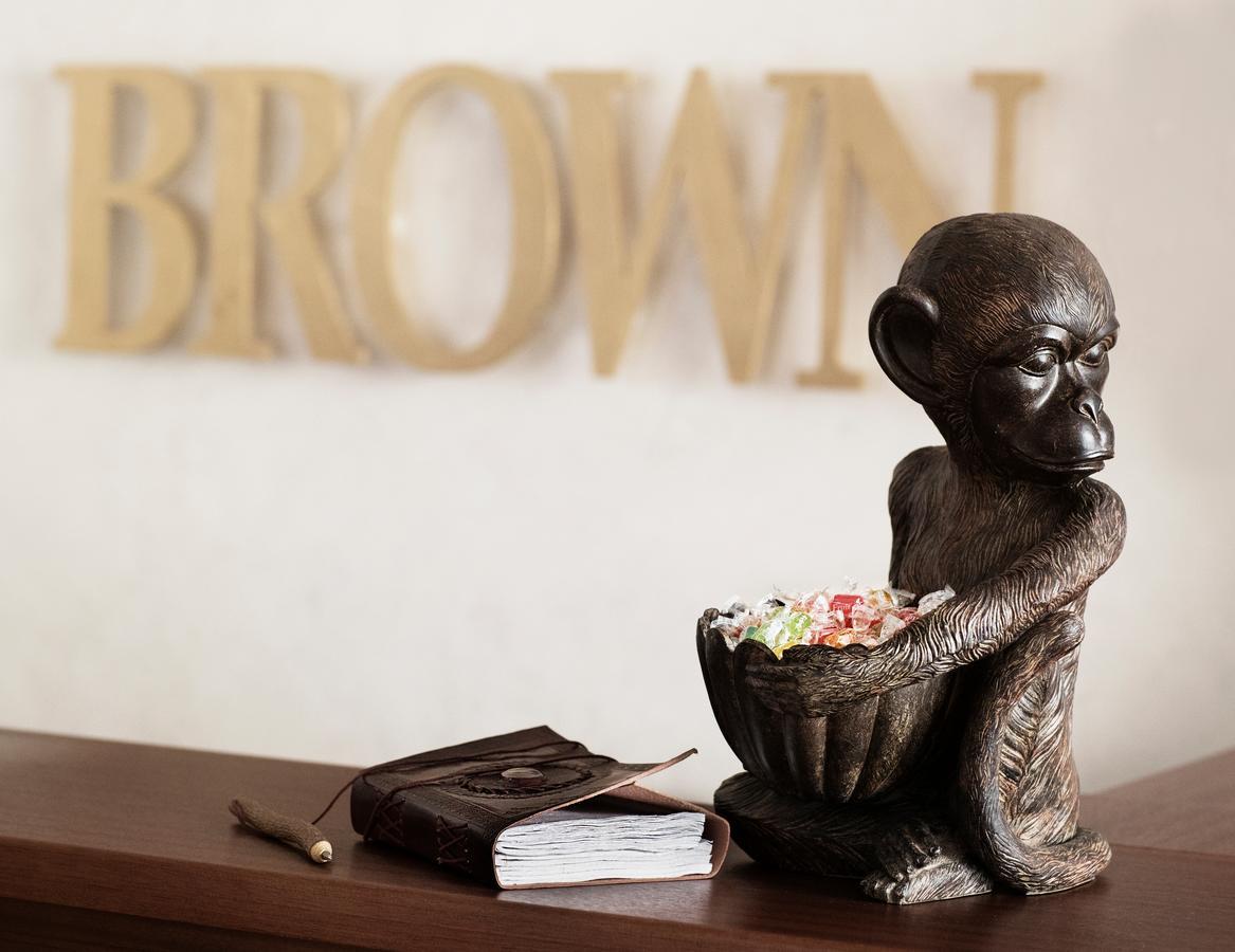 Brown Hotel Akmola Esterno foto